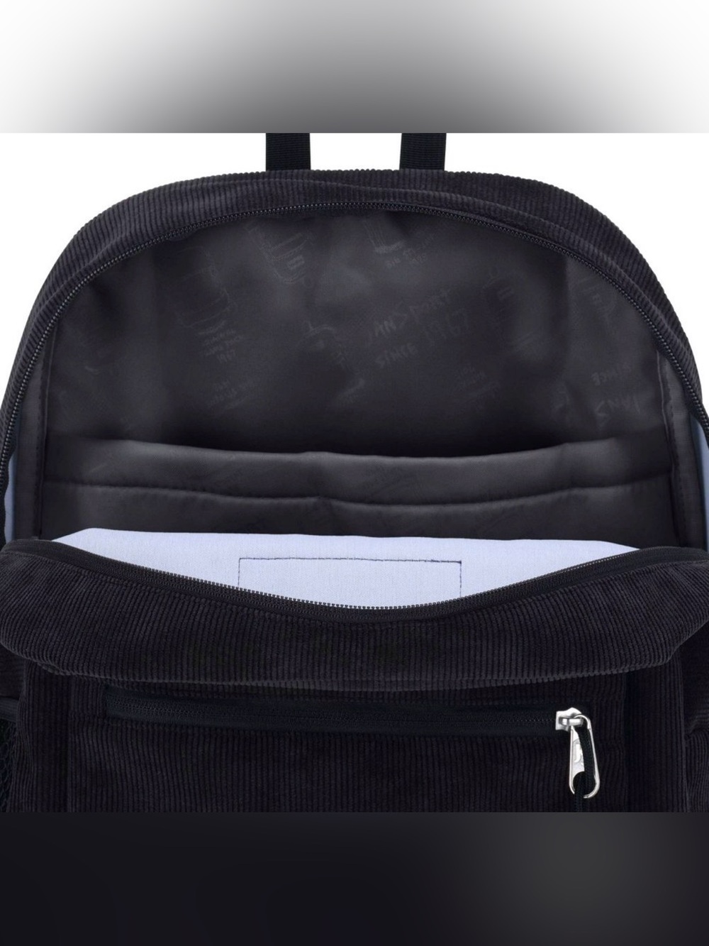 JanSport Cross Town Corduroy 17" Backpack
Black
Fits 15" Laptop
New with Tags - Picture 6 of 9